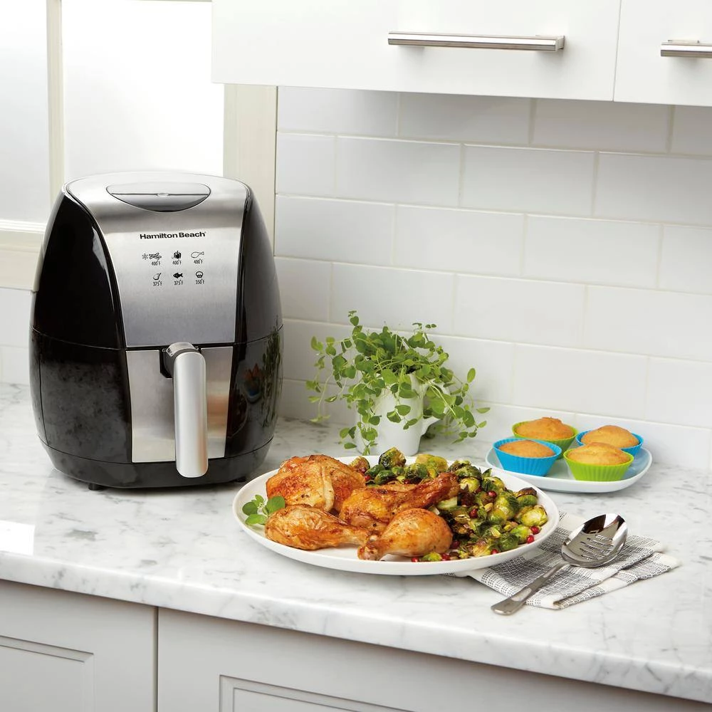 Hamilton Beach 3.4 Qt. Black Air Fryer with Nonstick Basket 5 Hamilton Beach 3.4 Qt. Black Air Fryer with Nonstick Basket - Image 3