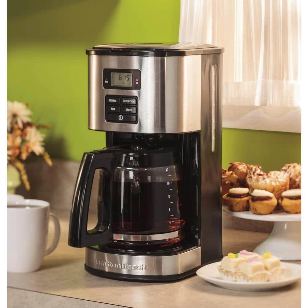 Hamilton Beach 12-Cup Black Programmable Coffee Maker with Automatic Shut-Off 4 Hamilton Beach 12-Cup Black Programmable Coffee Maker with Automatic Shut-Off - Image 2