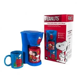 Uncanny Brands Peanuts Single Cup Black Drip Coffee Maker Snoopy and Friends Mugs Included -Air Fryers shop black uncanny brands drip coffee makers cm2 pea sn1 44 1000