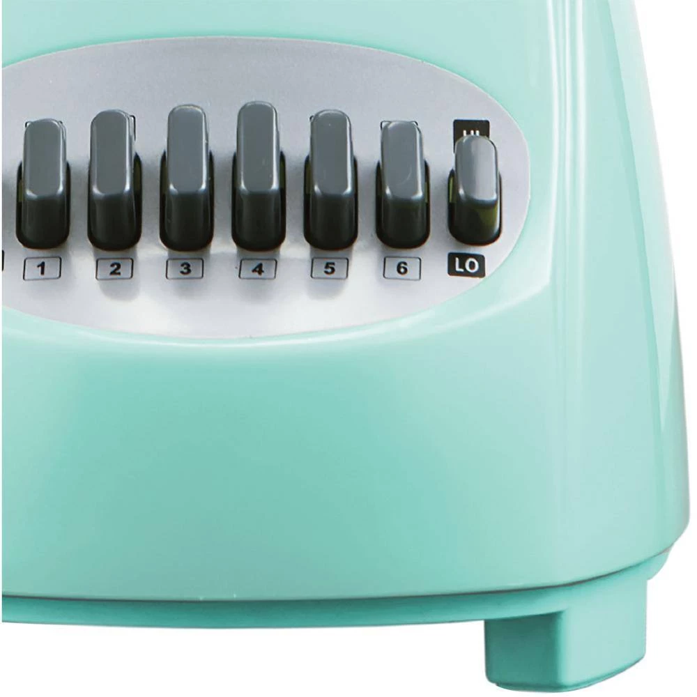 Brentwood Originals 50 oz. 12-Speed Blue Blender with Pulse 8 Brentwood Originals 50 oz. 12-Speed Blue Blender with Pulse - Image 6