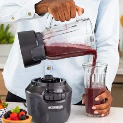 BLACK+DECKER Helix Performance 48 oz. 4-Speed Matte Black Blender -Air Fryers shop matte black black decker countertop blenders bl1610bg p 44 1000