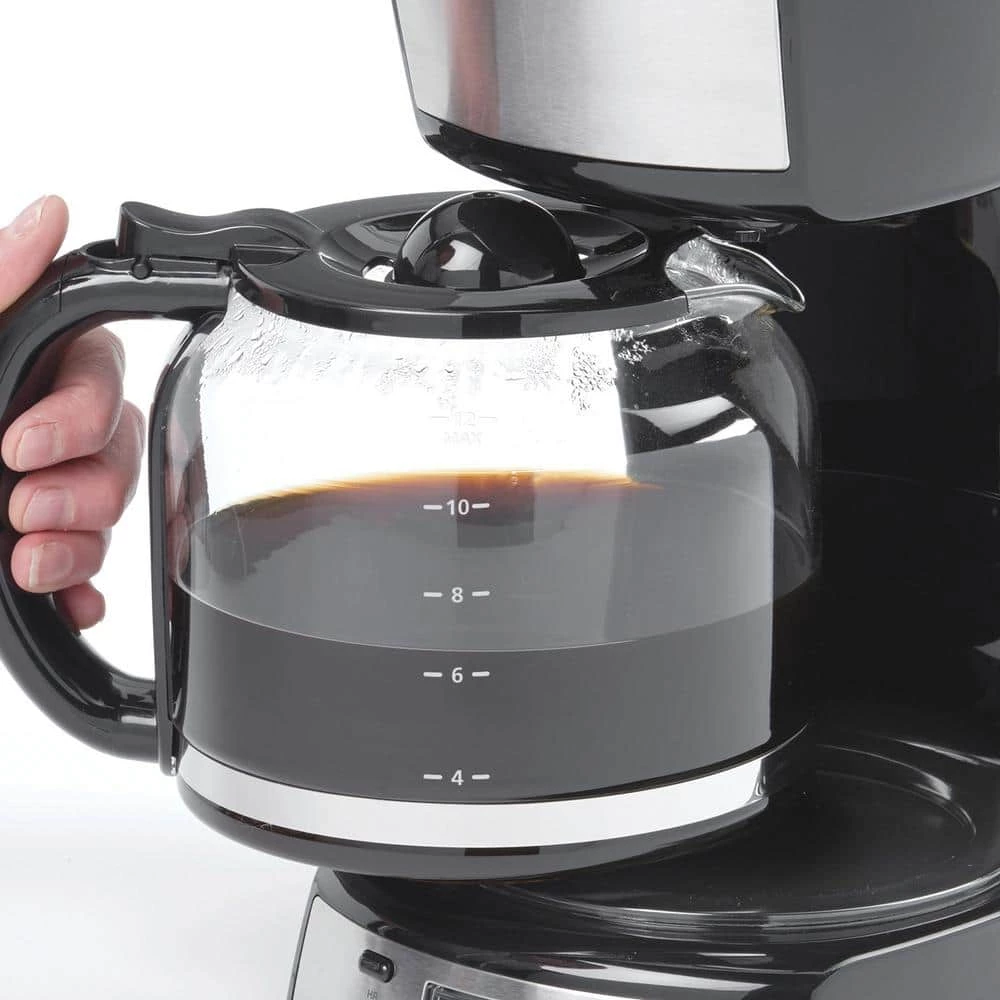 Betty Crocker 12-Cup Programmable Silver Drip Coffee Maker with Automatic Shutoff 7 Betty Crocker 12-Cup Programmable Silver Drip Coffee Maker with Automatic Shutoff - Image 5