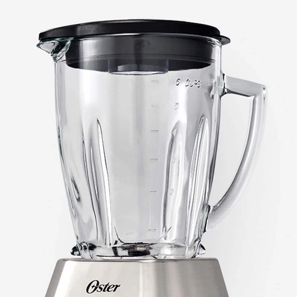 Oster Master Serie 48 oz. 3-Speed 800-Watt 6-Cup Blender with Glass Jar and Blend-N-Go Cup 6 Oster Master Serie 48 oz. 3-Speed 800-Watt 6-Cup Blender with Glass Jar and Blend-N-Go Cup - Image 4
